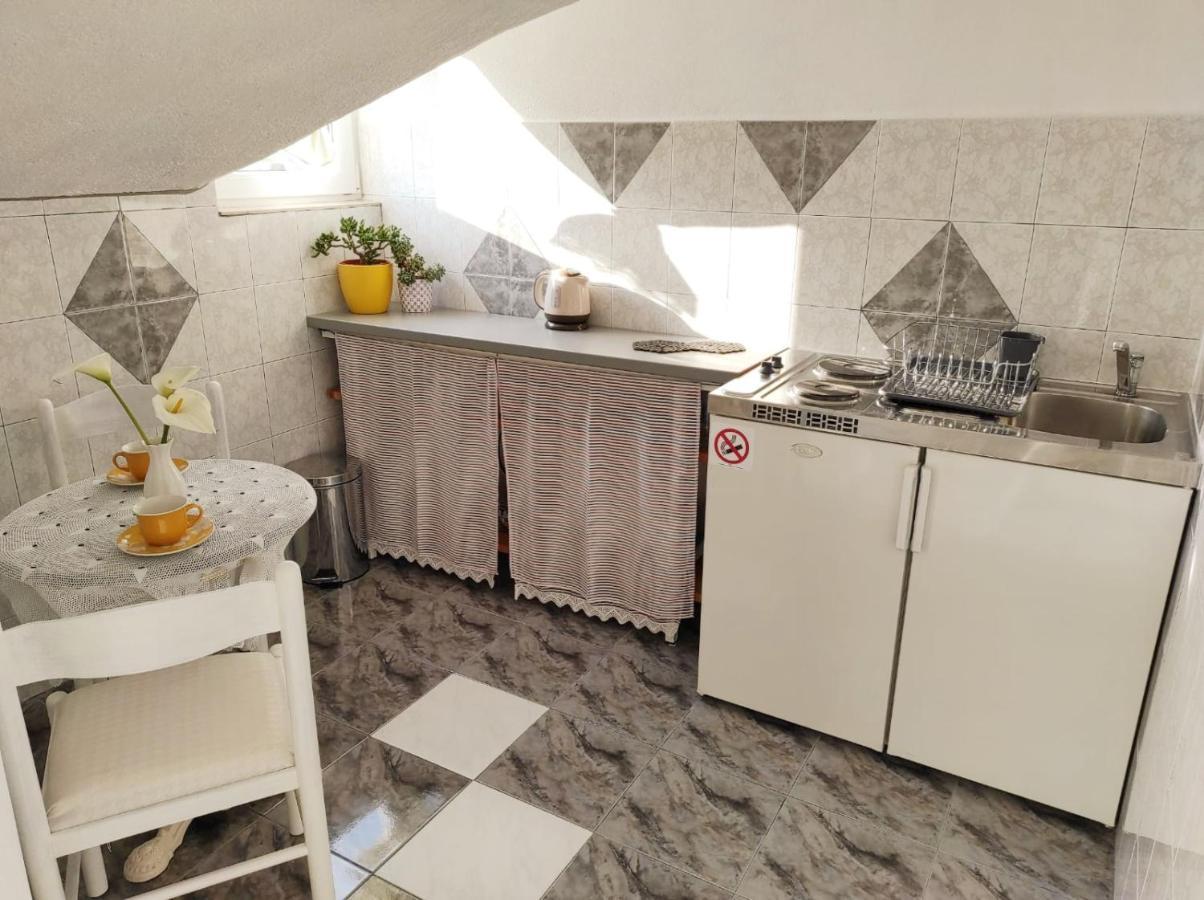 Apartmani Mlaja Trpanj Exterior photo